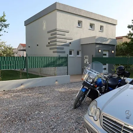 The Cube, Luxury With Private Pool ヴィラ