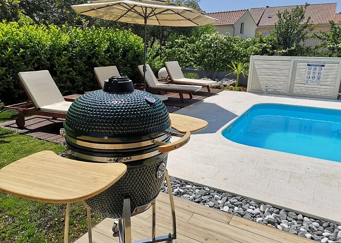 The Cube, Luxury With Private Pool ヴィラ