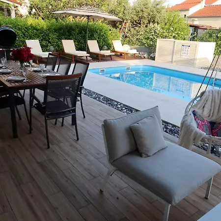 Vila The Cube, Luxury With Private Pool *