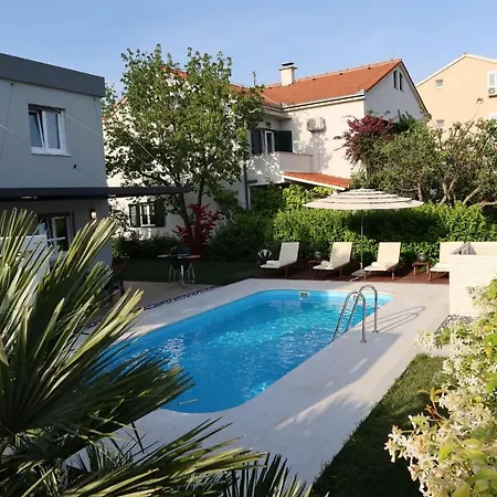 Vila The Cube, Luxury With Private Pool