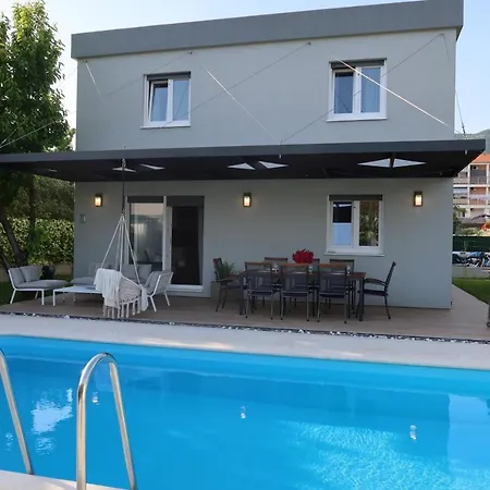 The Cube, Luxury With Private Pool