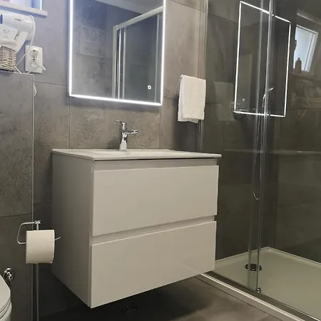 The Cube, Luxury With Private Pool Vila Kaštela