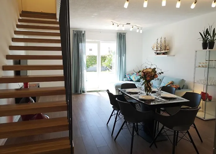 The Cube, Luxury With Private Pool Villa *