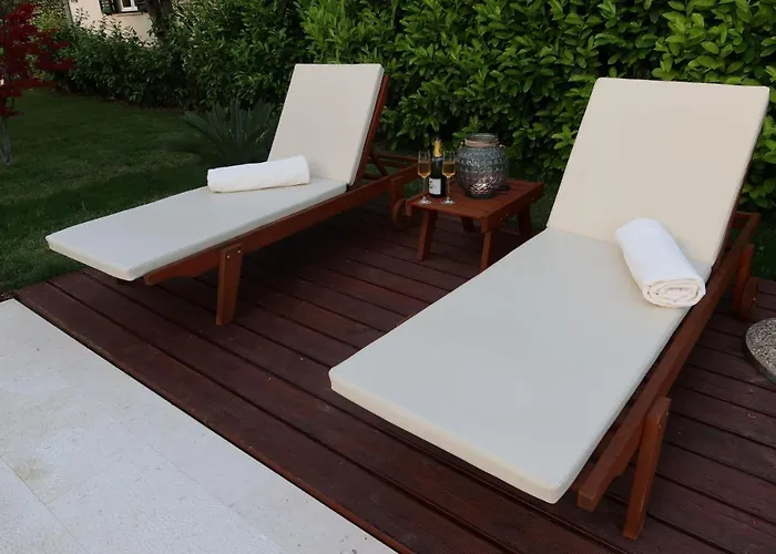 The Cube, Luxury With Private Pool Villa *